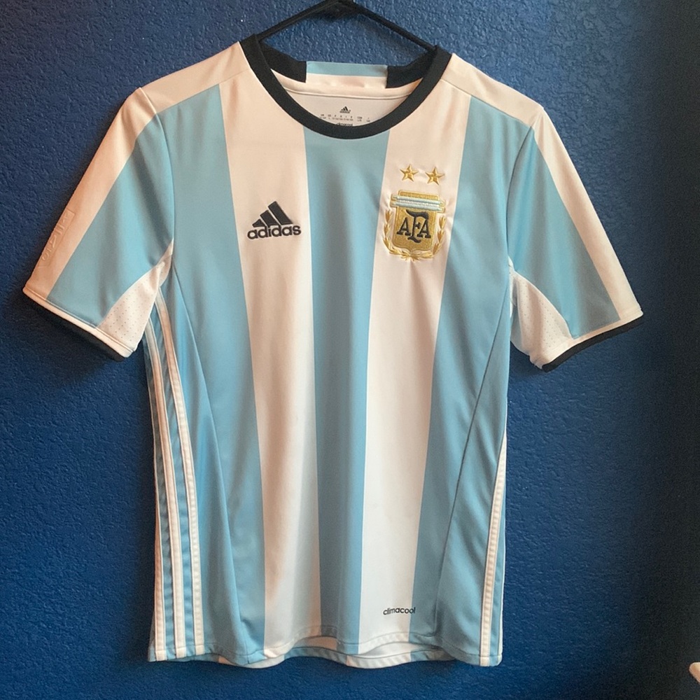 Adidas Argentina 2016 2017 Home Jersey.